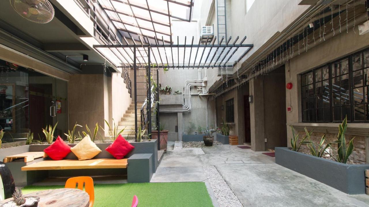 RedDoorz Plus @ Taft North Mandurriao Iloilo City Exterior foto