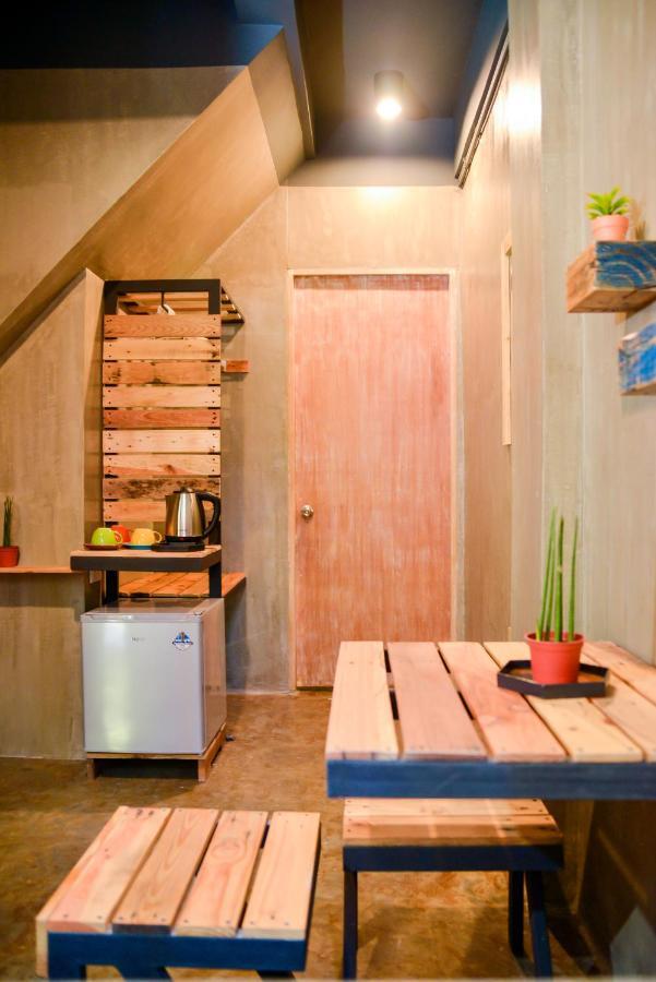 RedDoorz Plus @ Taft North Mandurriao Iloilo City Exterior foto