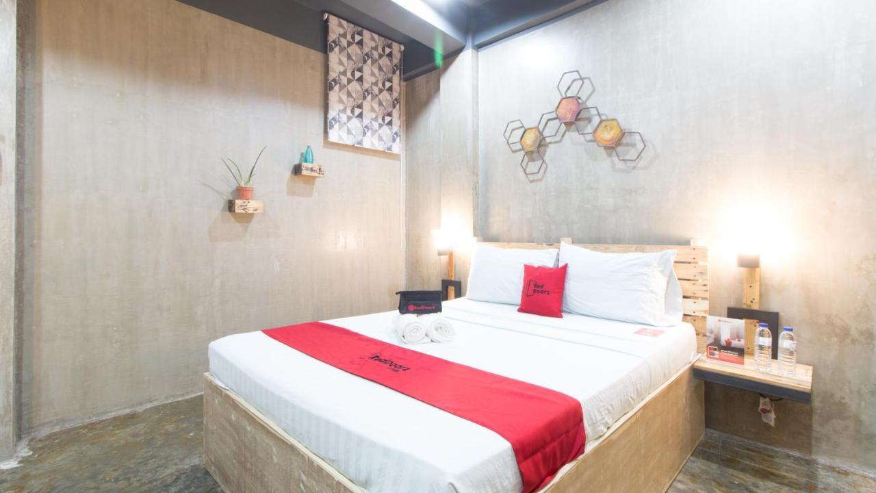 RedDoorz Plus @ Taft North Mandurriao Iloilo City Exterior foto