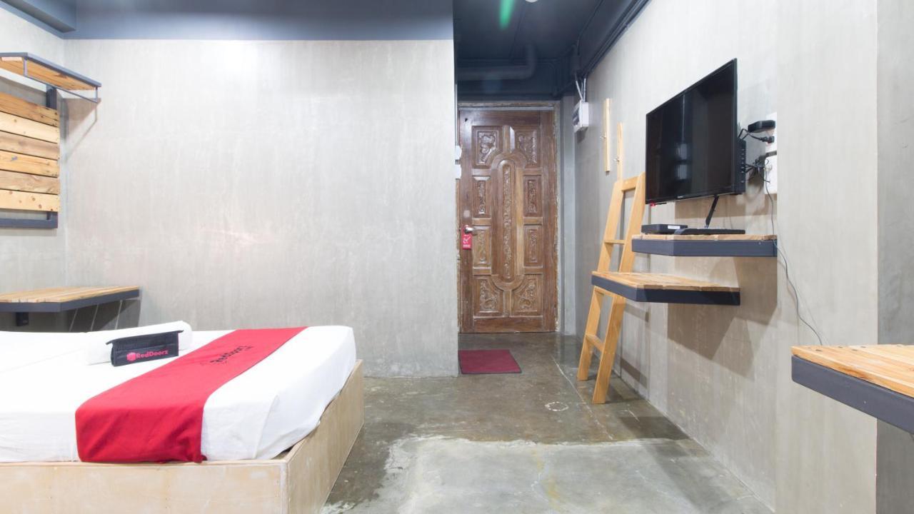 RedDoorz Plus @ Taft North Mandurriao Iloilo City Exterior foto