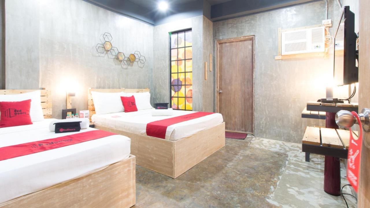 RedDoorz Plus @ Taft North Mandurriao Iloilo City Exterior foto